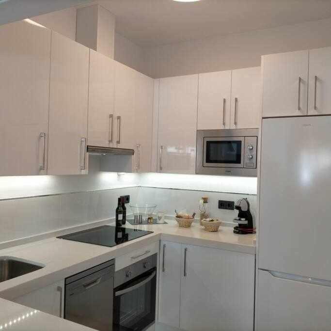 Apartamento Acogedor En La Playa De *